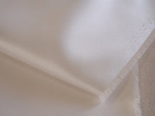 画像をギャラリービューアに読み込む, ソフトサテン〈2041〉