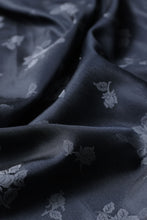 画像をギャラリービューアに読み込む, かさね薔薇 - Reversible rose -
